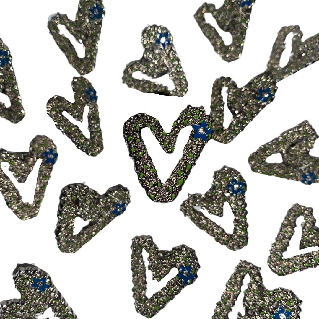 Velindre Forget-Me-Not Badge - Image 4